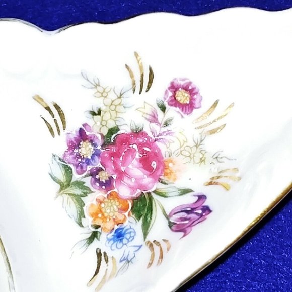 Trinket Dish Handled Hand Painted Floral Raised Detailing Gold Trim 3 Sections - Picture 5 of 7